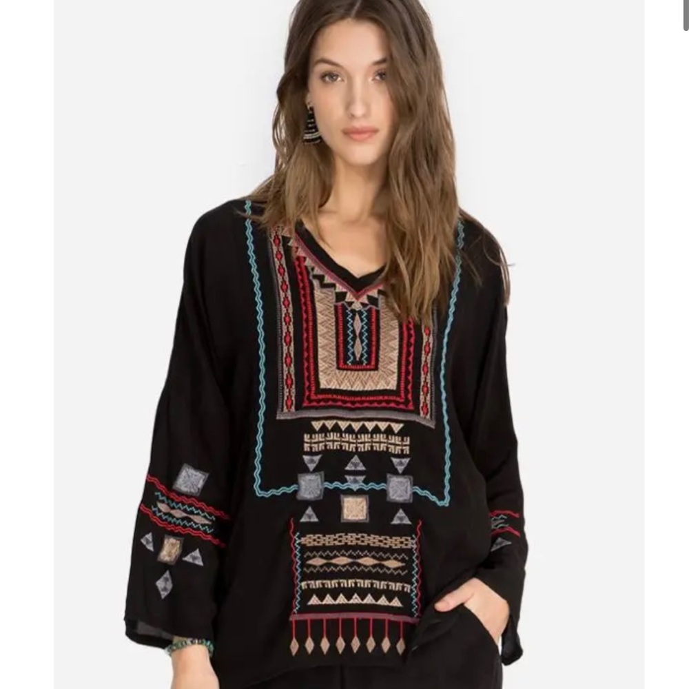 BIYA Johnny Was Black Silk Embroidered Tunic L Large